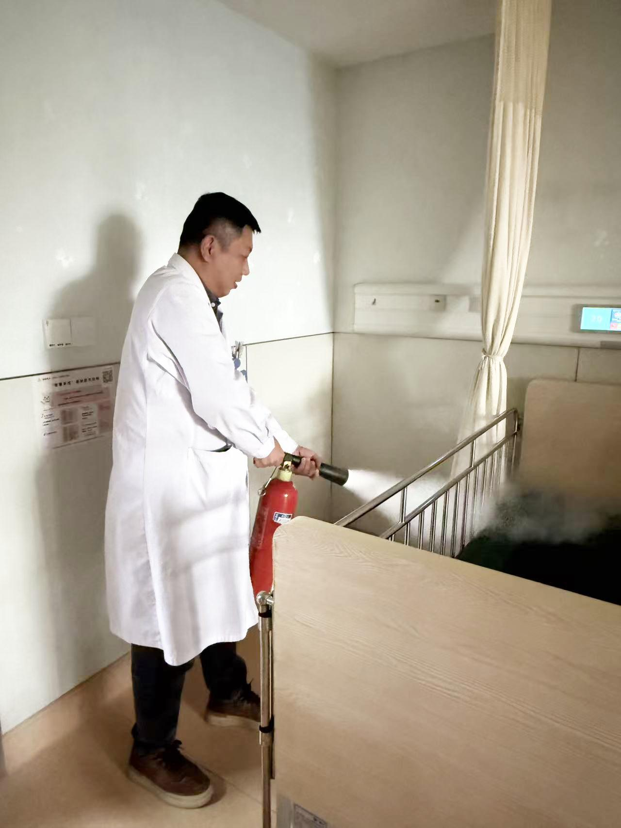 C:/Users/Administrator/Desktop/图片1.png图片1