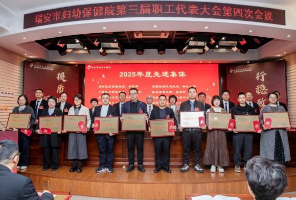 06bb313265e1fdecb4c0c7ad8e7adf9d