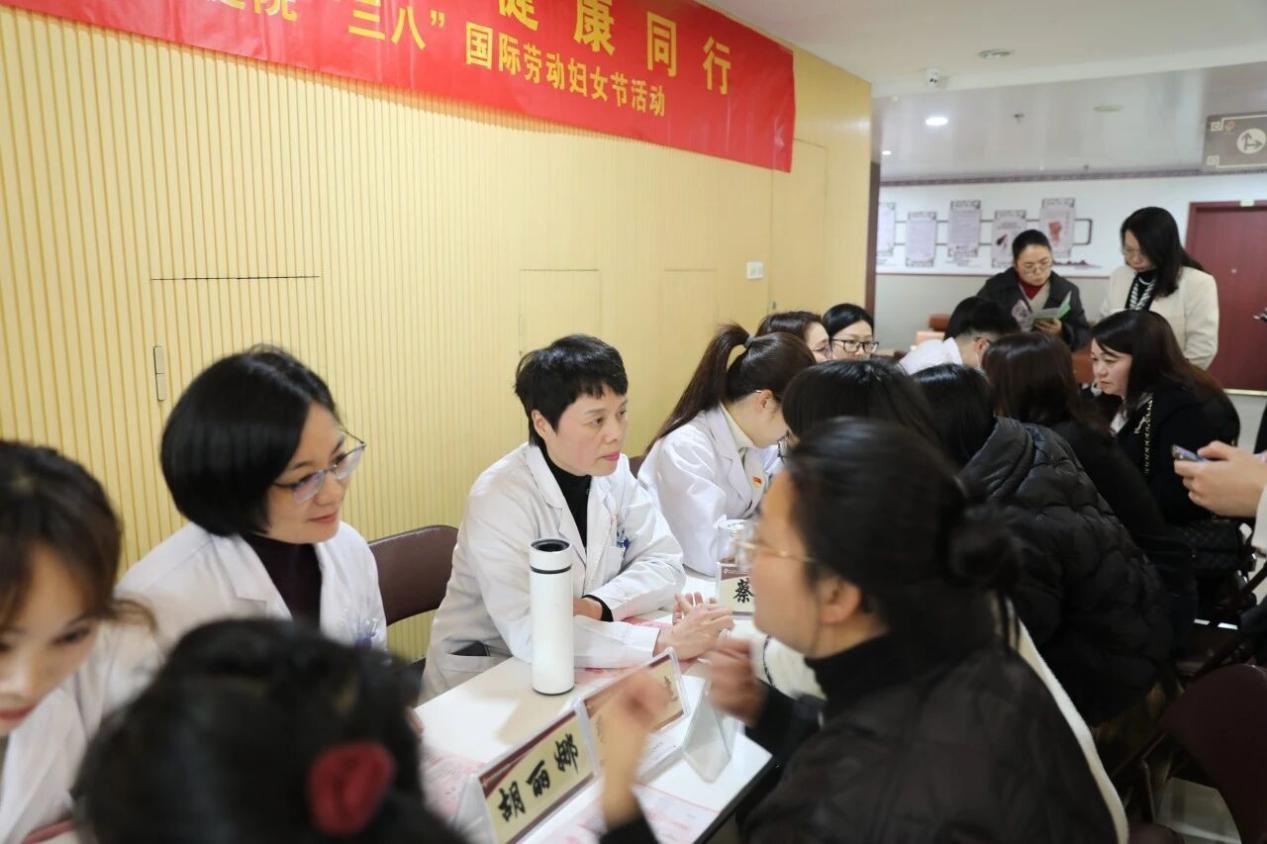 ae52eb82b415cde4f915b02de898d75b