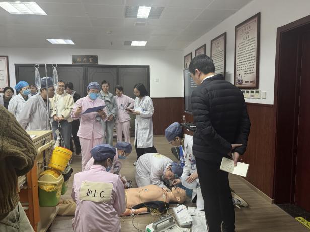 aaf871a7a0636f0dd9a4fb90c7aefddb